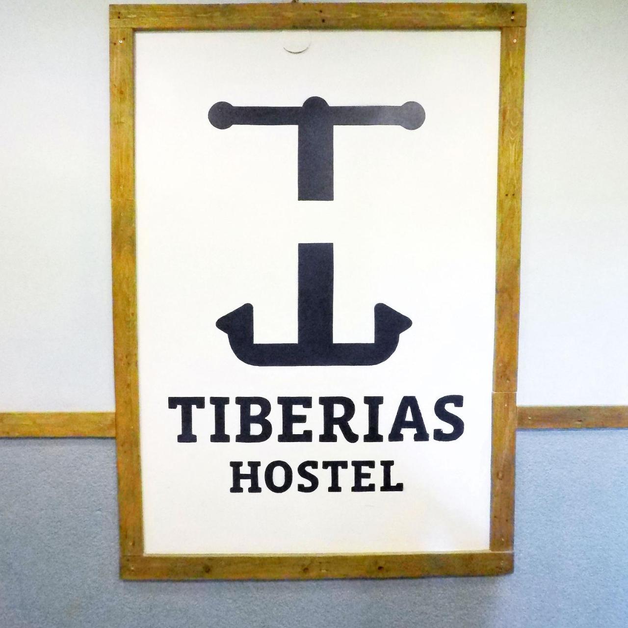 Tiberias Hostel Exterior foto